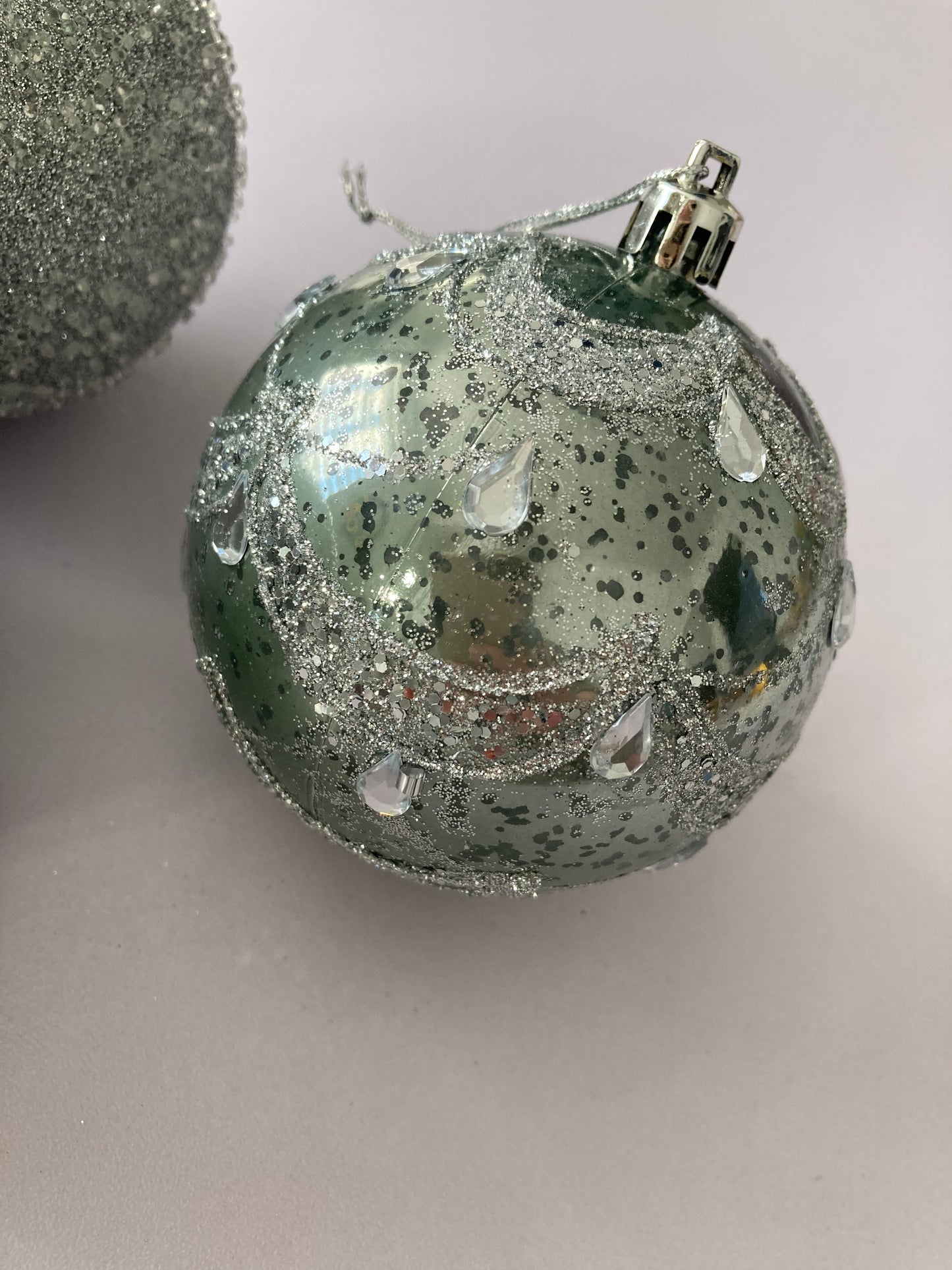 6Pck Silver Mixed Design Christmas Baubles