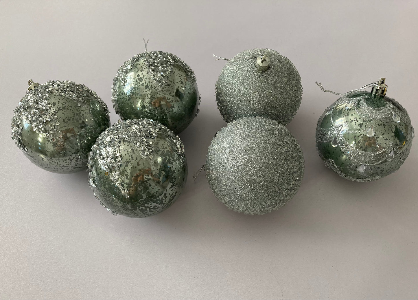 6Pck Silver Mixed Design Christmas Baubles