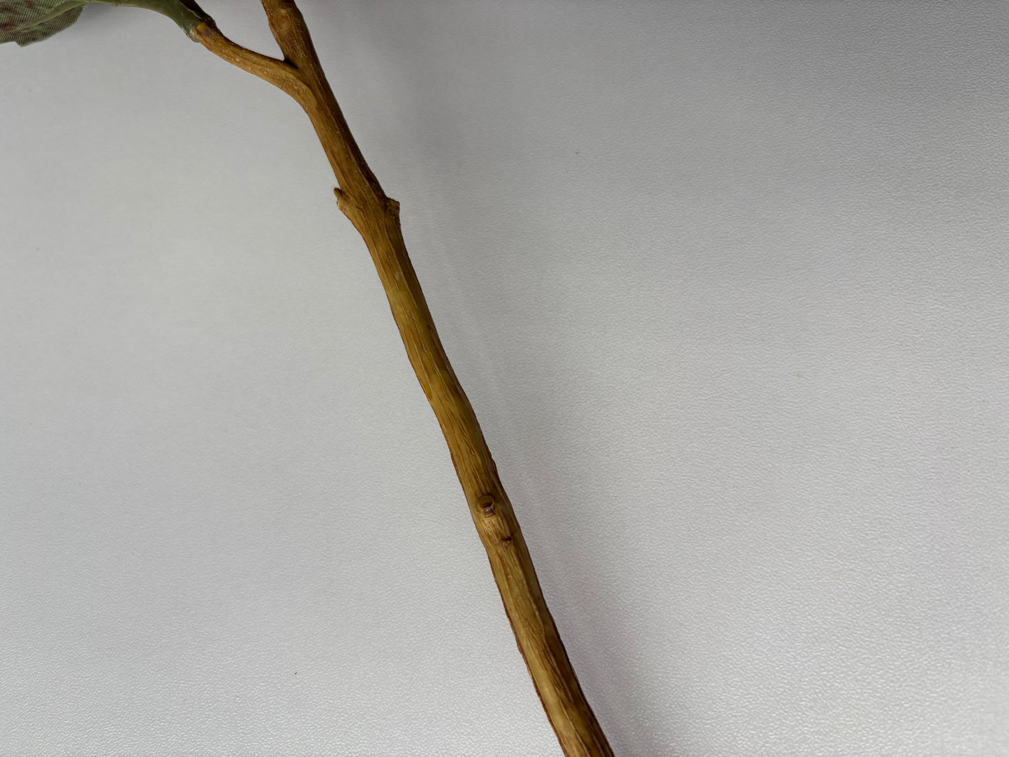 Mustard/Yellow Hydrangea Berry Stem