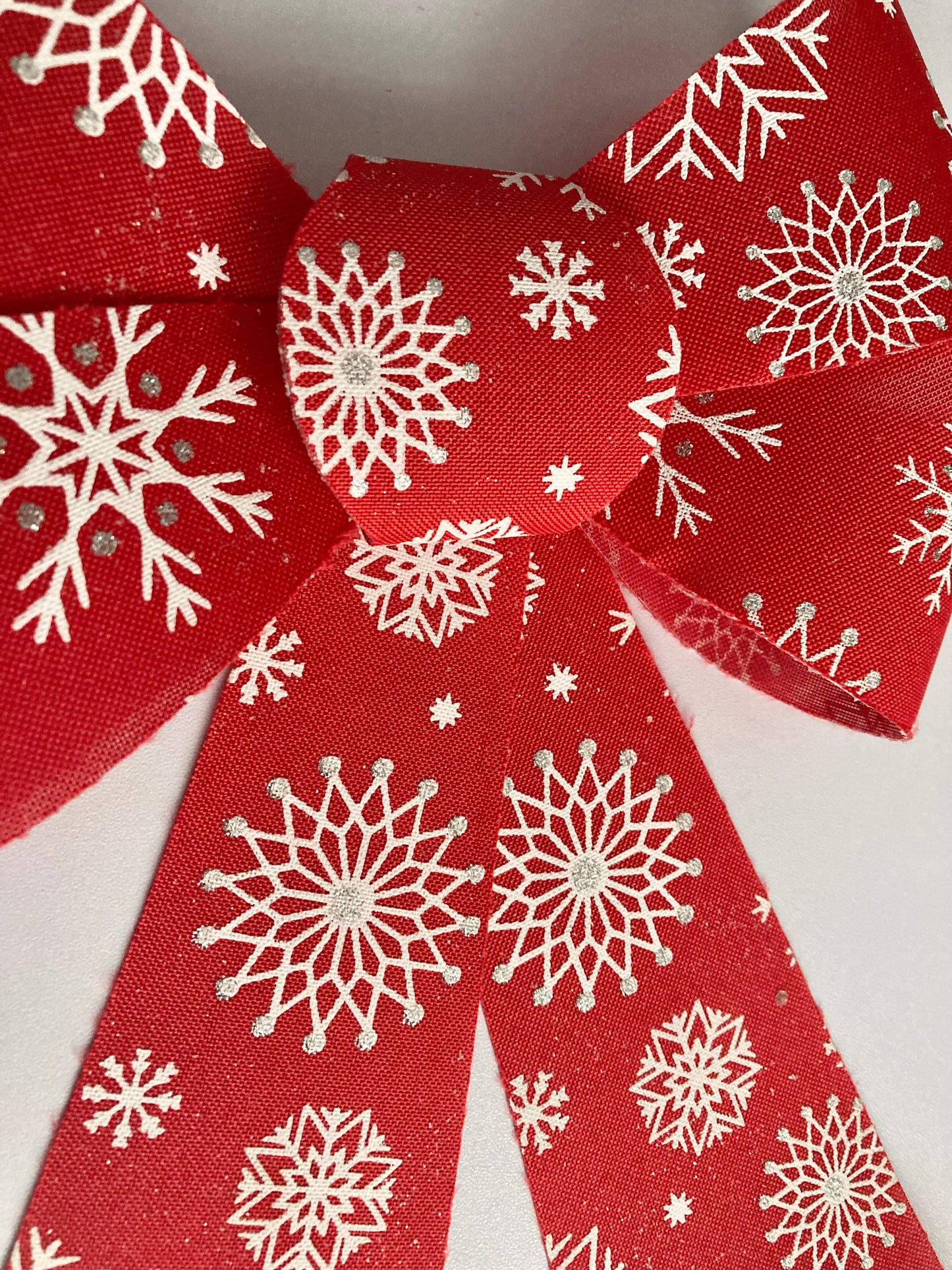 Red Snowy Large Bow