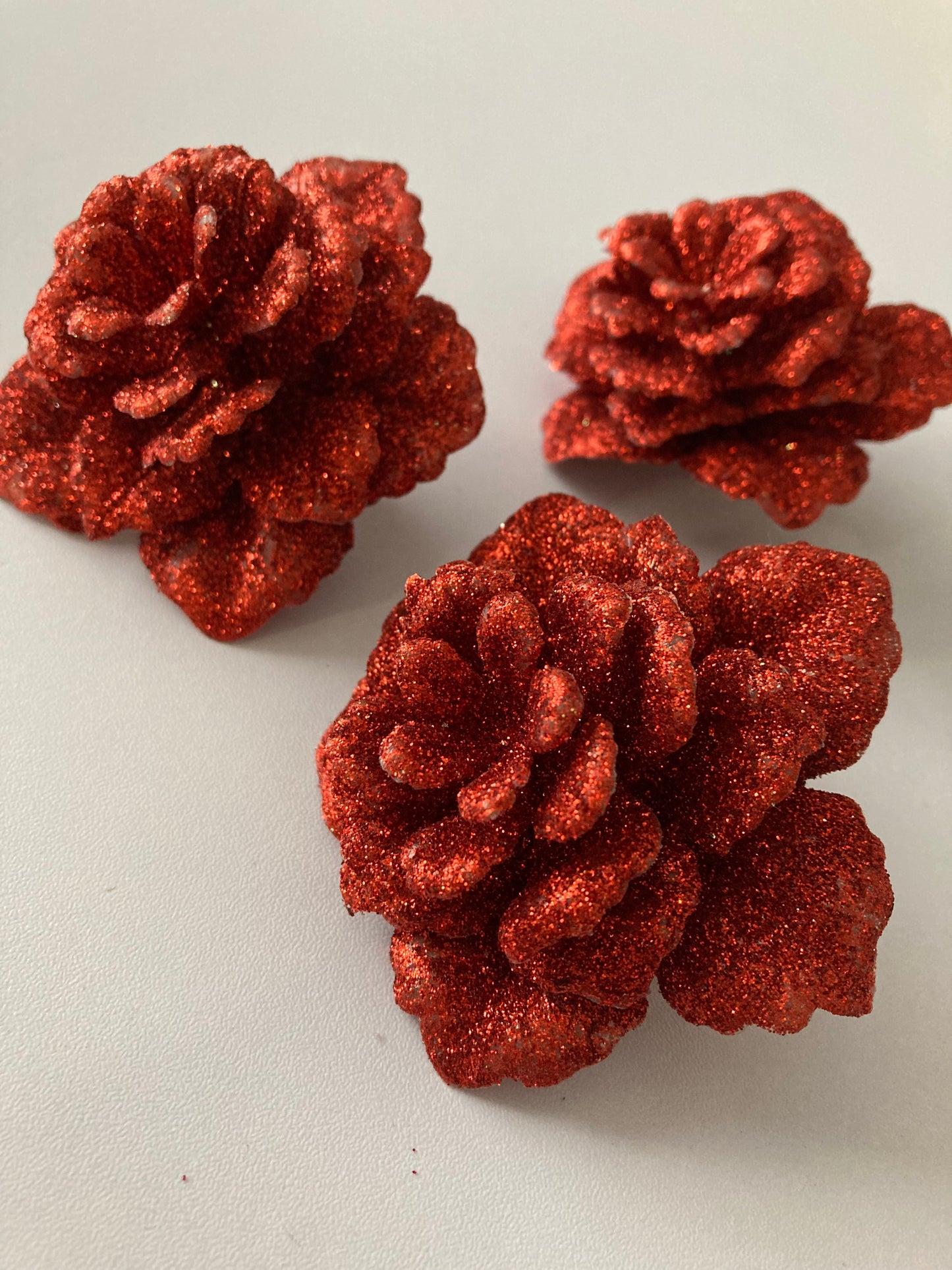 3pk Red Rose Clip