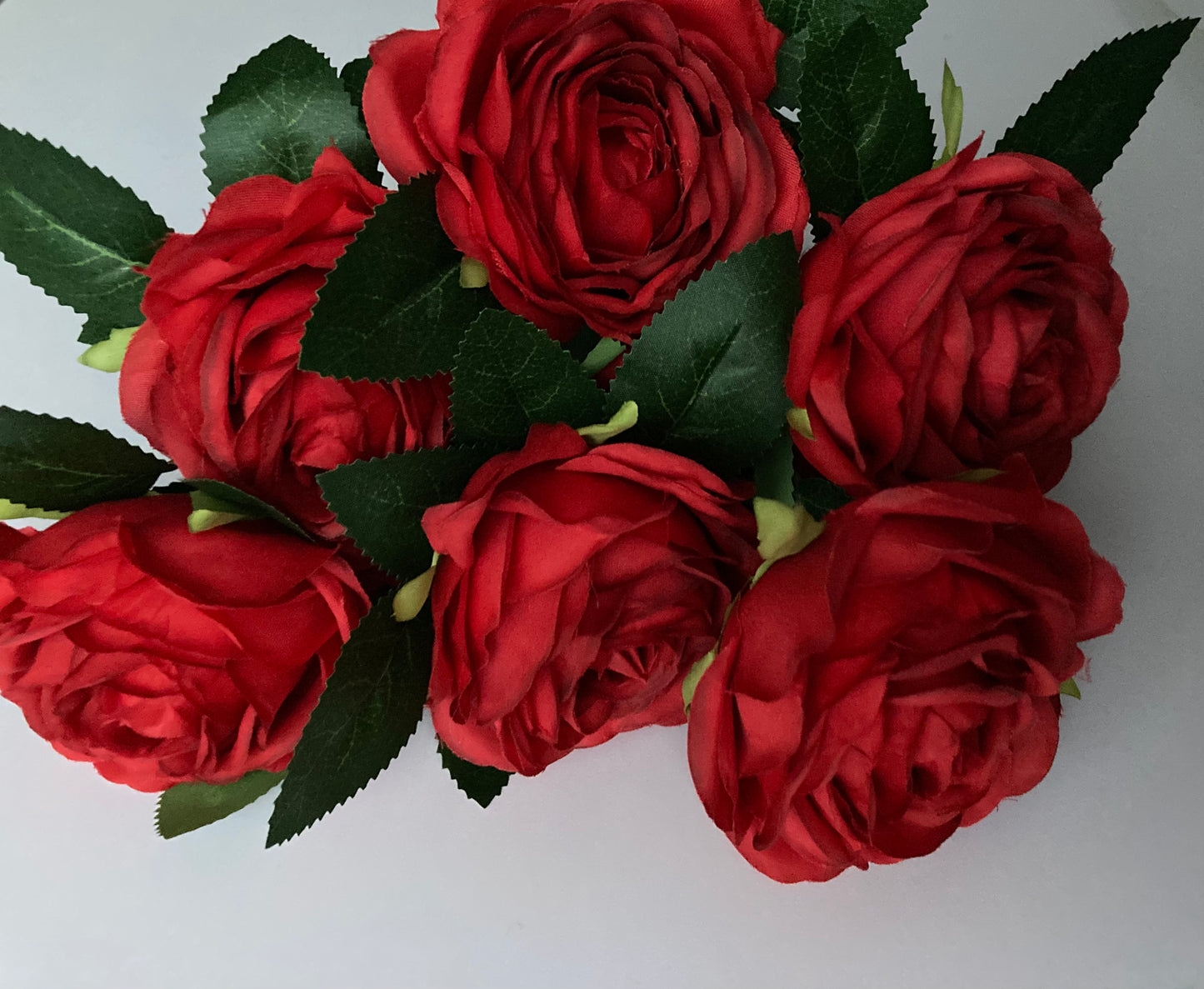 7 Head Red Rose Bunch