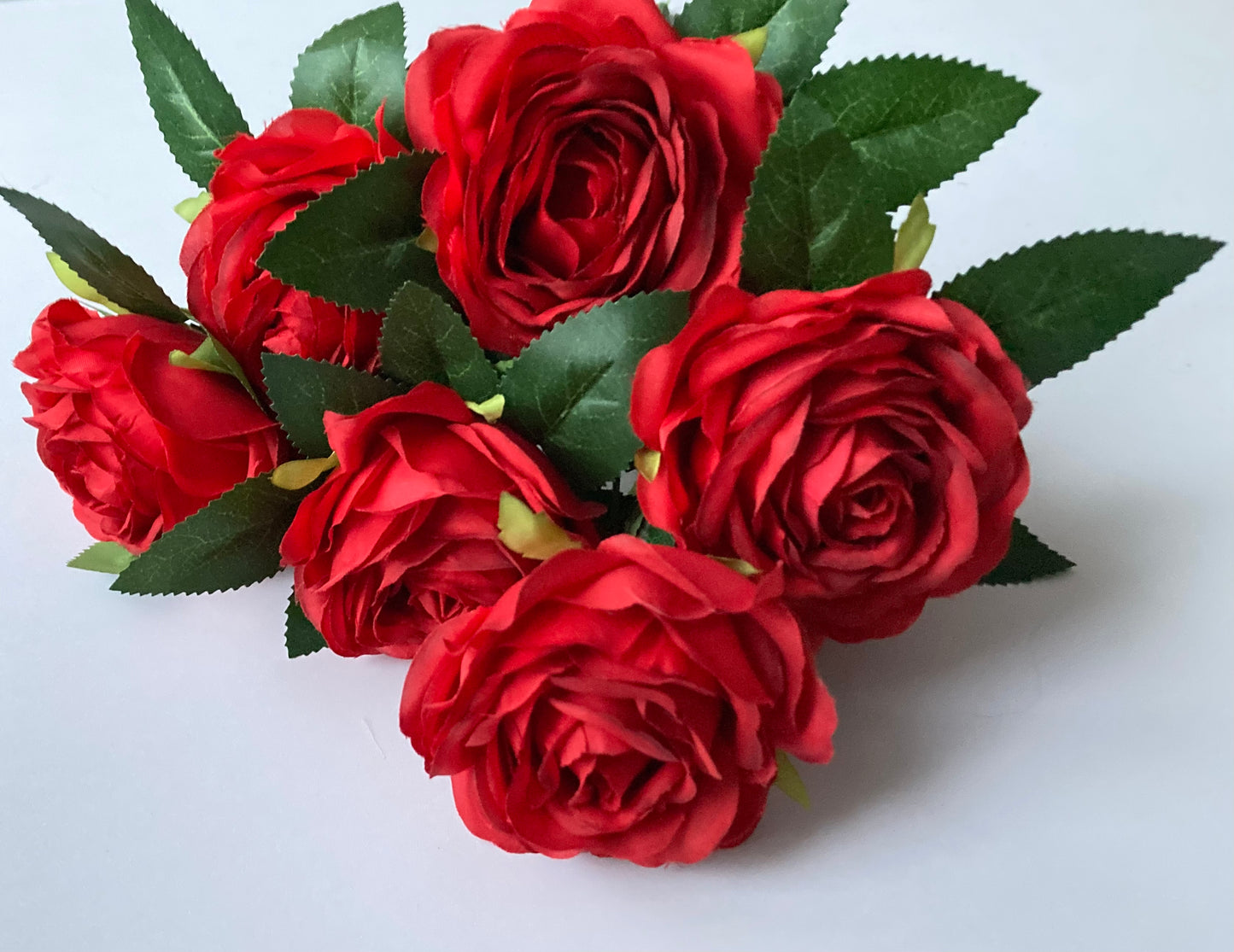 7 Head Red Rose Bunch