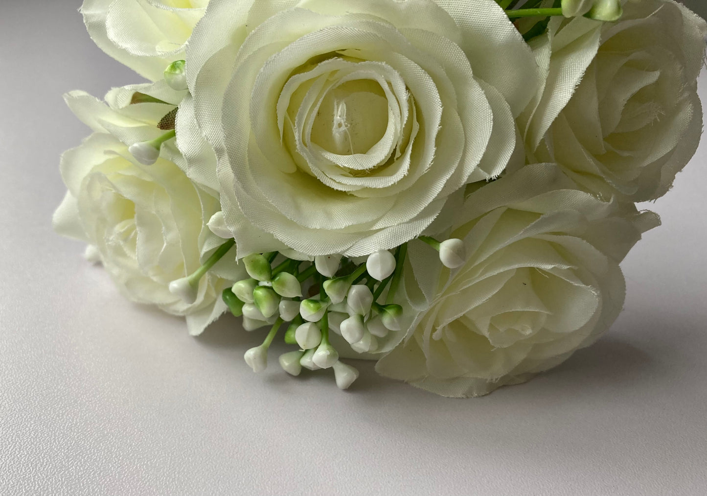 Small Ivory Rose Bunch