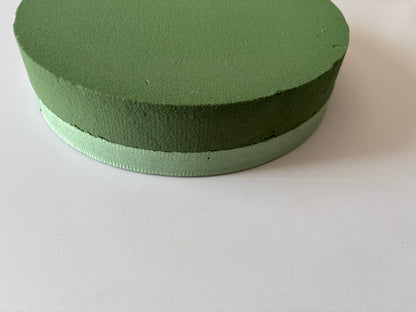 Green Round Oasis Wet Floral Foam Posy Pad
