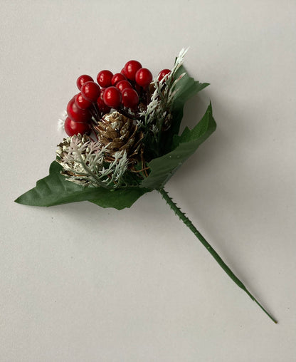 Berry & Pinecone Pick