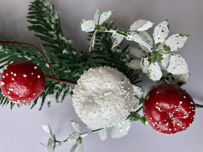 Snowy Apple & Berry Pick