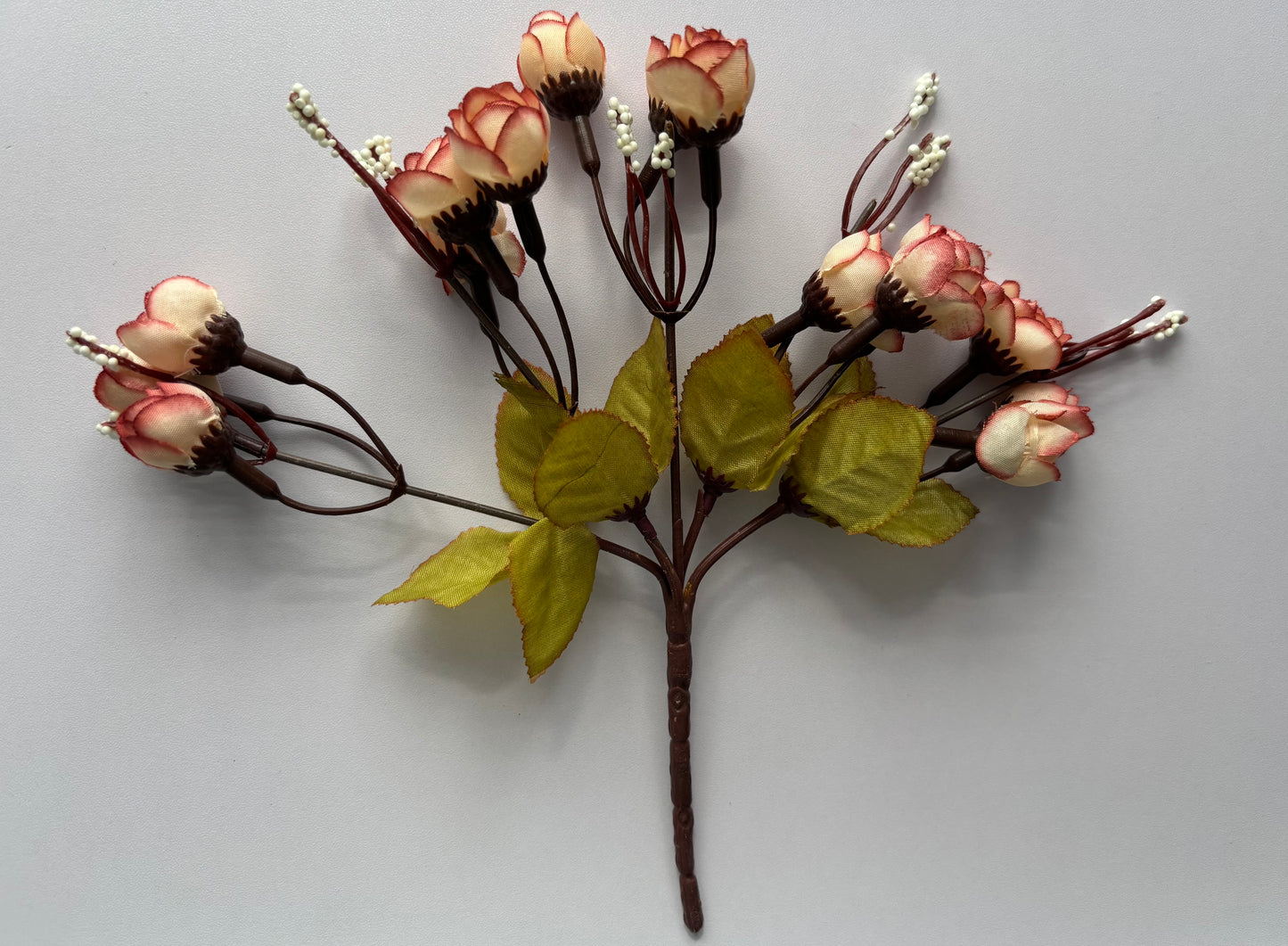 Pink/Cream Rosebud Bunch