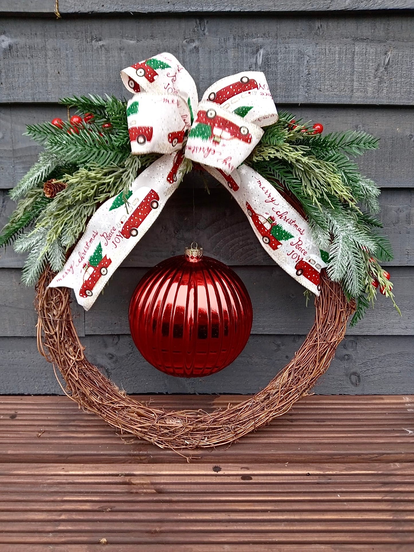 40cm Festive Fun Wreath