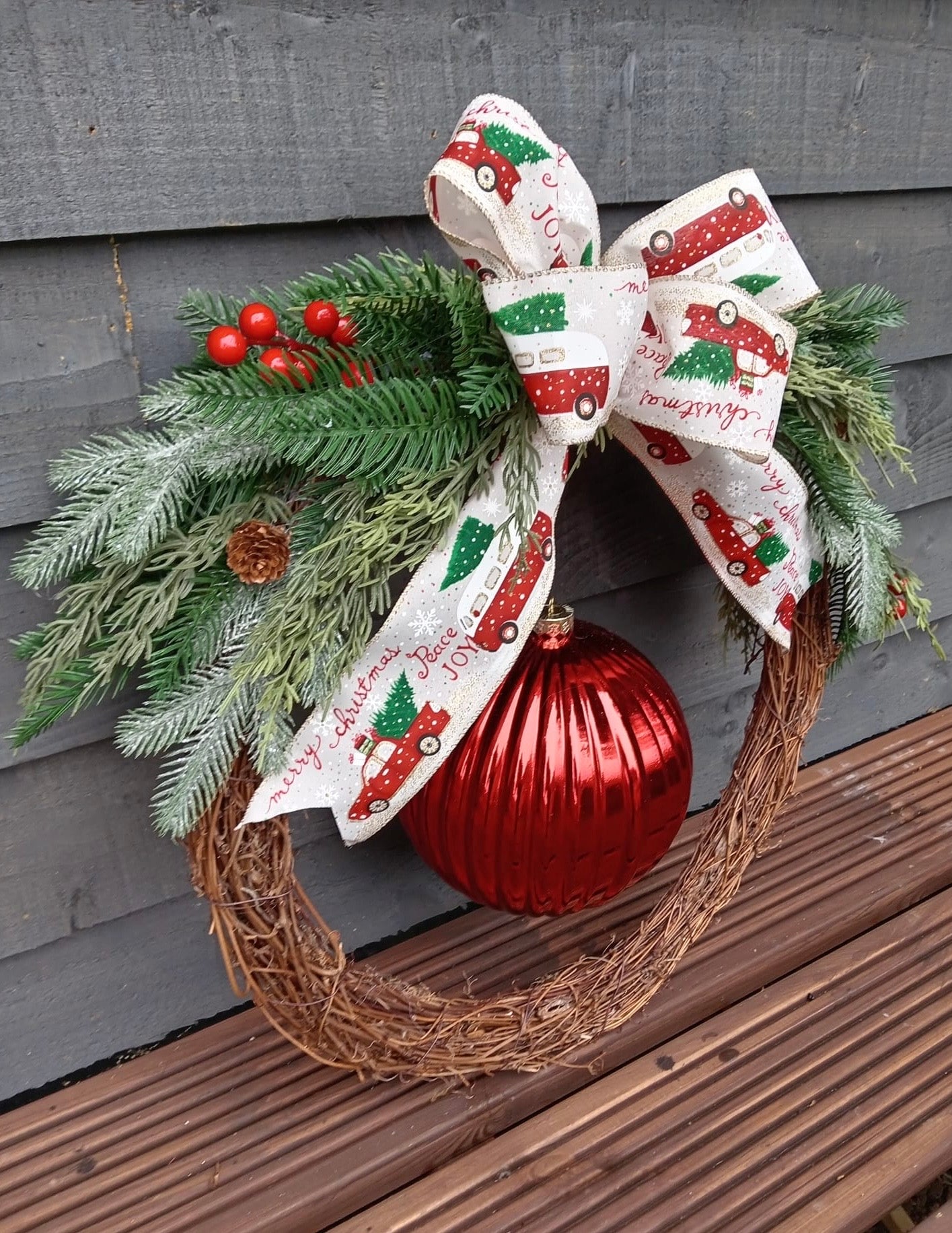 40cm Festive Fun Wreath