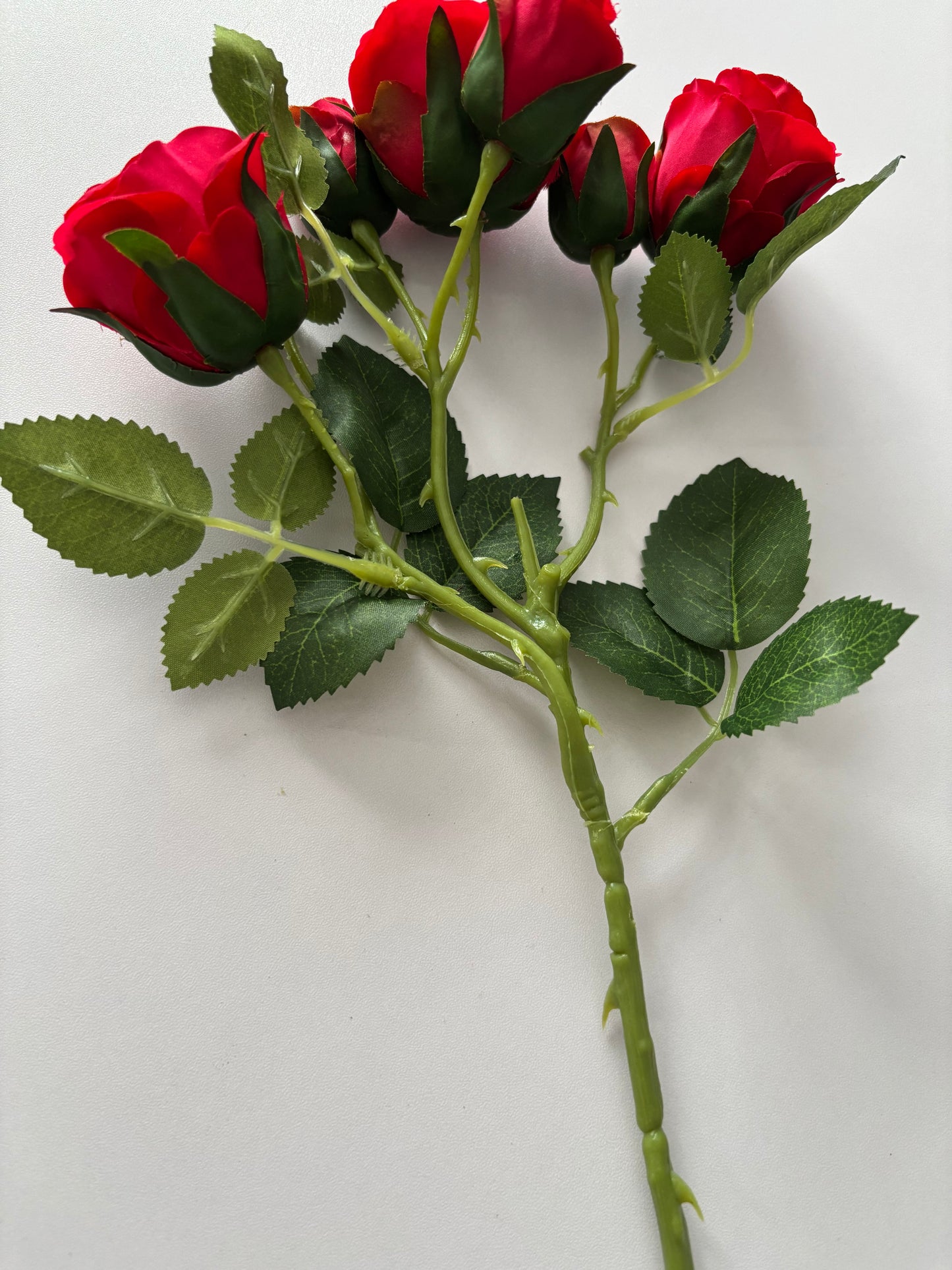 Red Rose Mixed Bud Spray