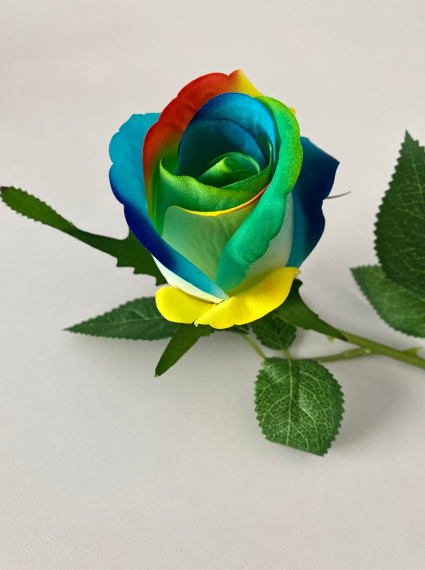 Velvet Blue/Green Rosebud