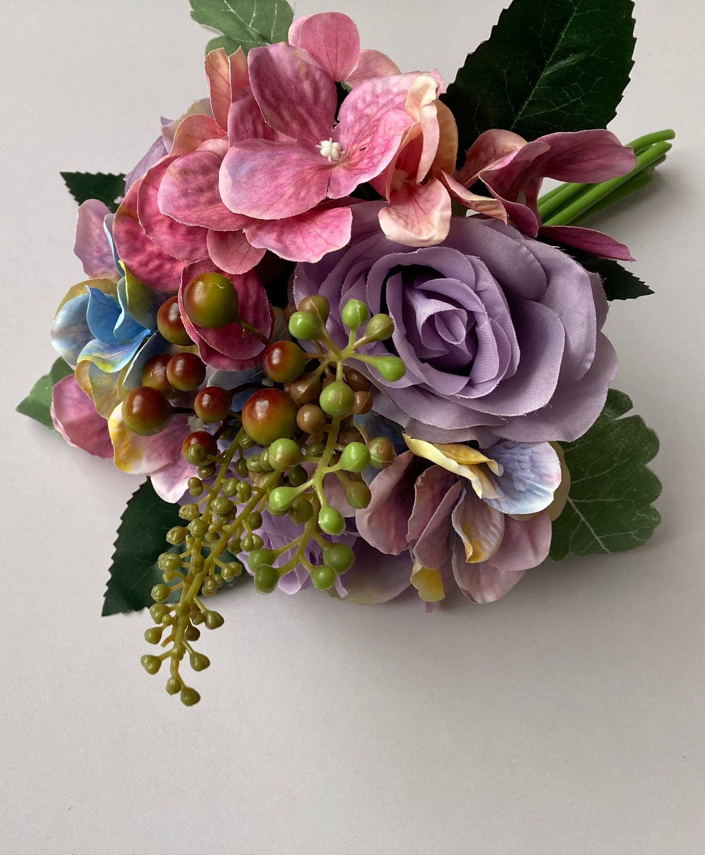 Colourful Rose & Hydrangea Bunch