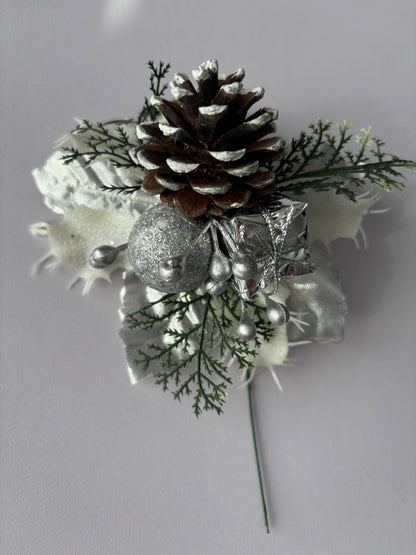 Silver Snowy Pick