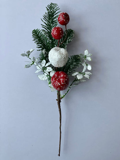 Snowy Apple & Berry Pick