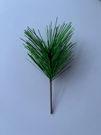 10 Pine Needle Stems