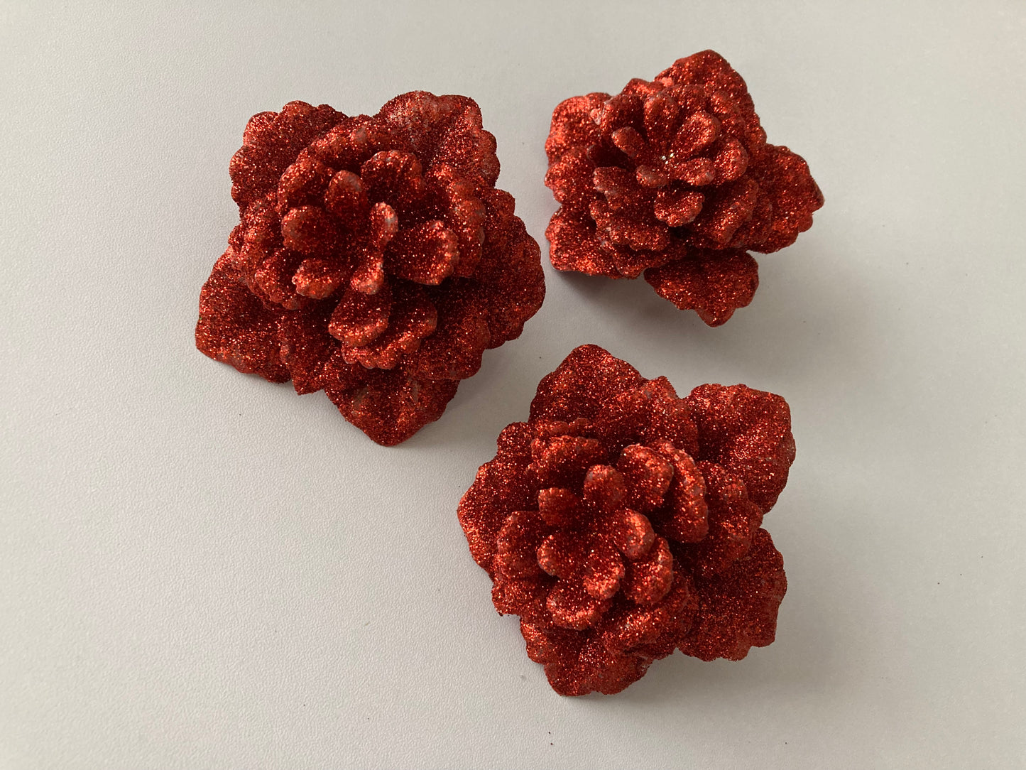 3pk Red Rose Clip