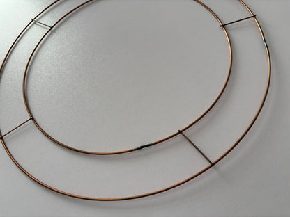 Copper-Toned Wire Wreath Frame Ring 35cm