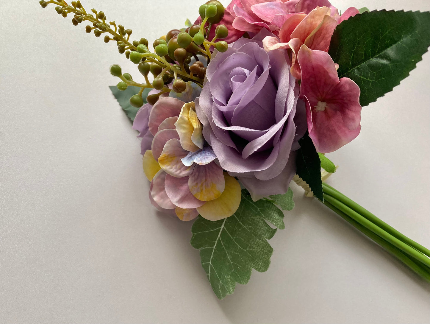 Colourful Rose & Hydrangea Bunch