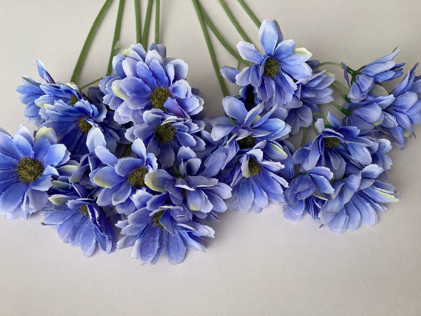 Blue/Lilac Large Gerbera Bunch
