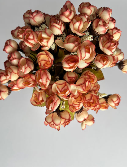 Pink/Cream Rosebud Bunch