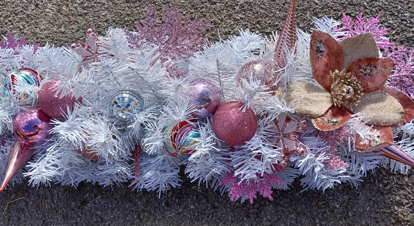 5ft Pink & White Artificial Garland