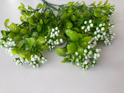 White Berry & foliage