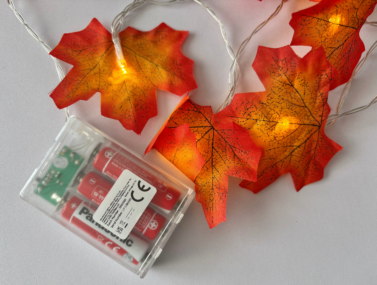 Maple Leaf Light Garland
