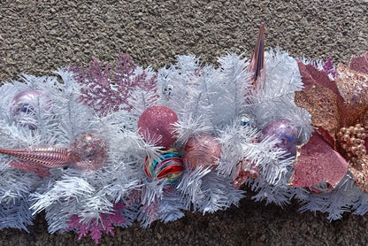 5ft Pink & White Artificial Garland