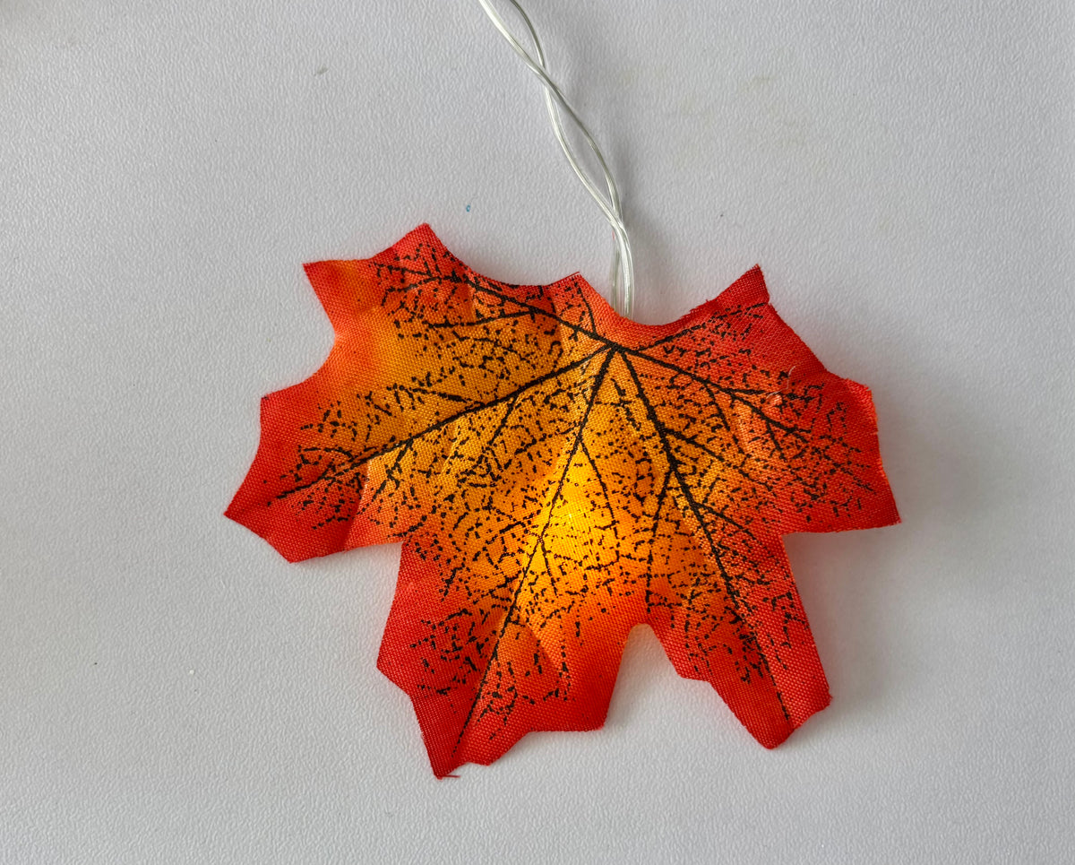 Maple Leaf Light Garland