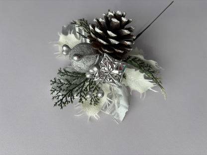 Silver Snowy Pick
