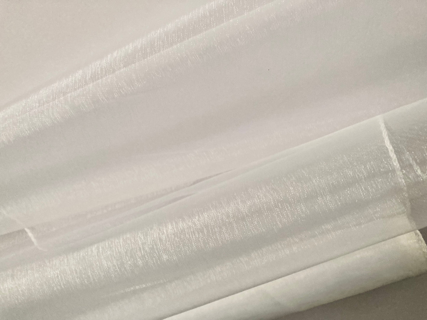 10yrd White Organza Roll