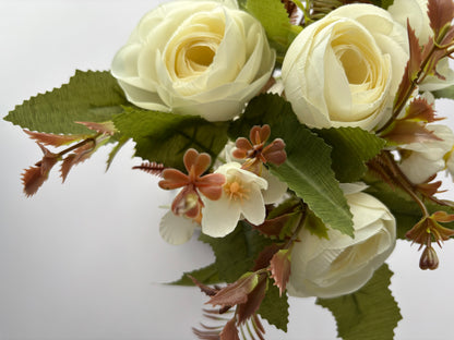 Autumn Ranunculi & Hydrangea Bunch