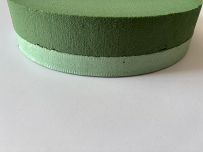 Green Round Oasis Wet Floral Foam Posy Pad