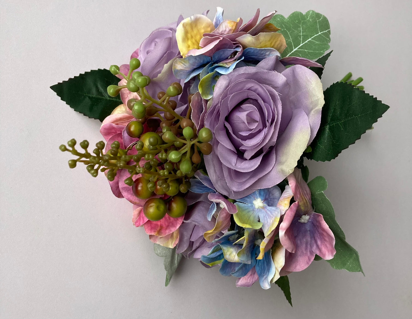 Colourful Rose & Hydrangea Bunch