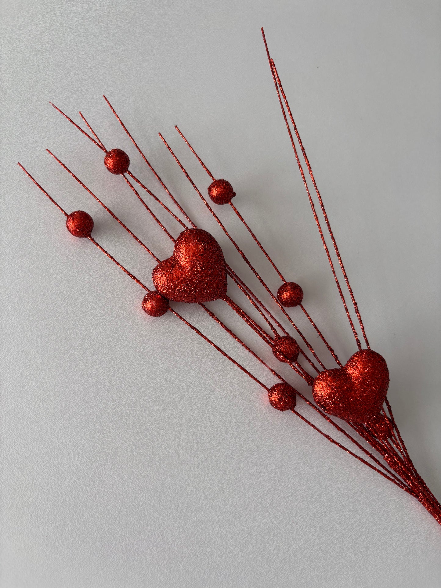 Red Heart Pick