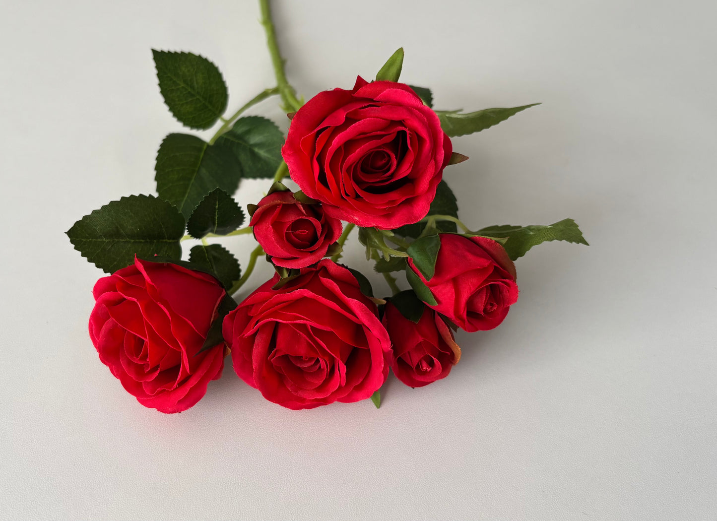 Red Rose Mixed Bud Spray