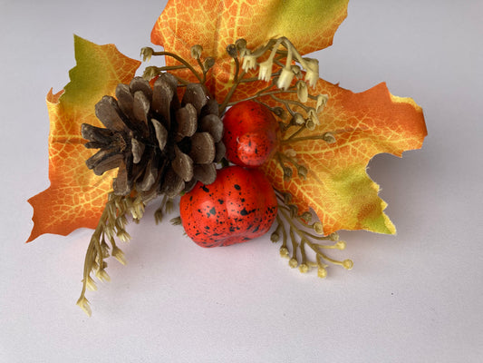 Small Pumpkin & Autumn Maple Leaf Pick
