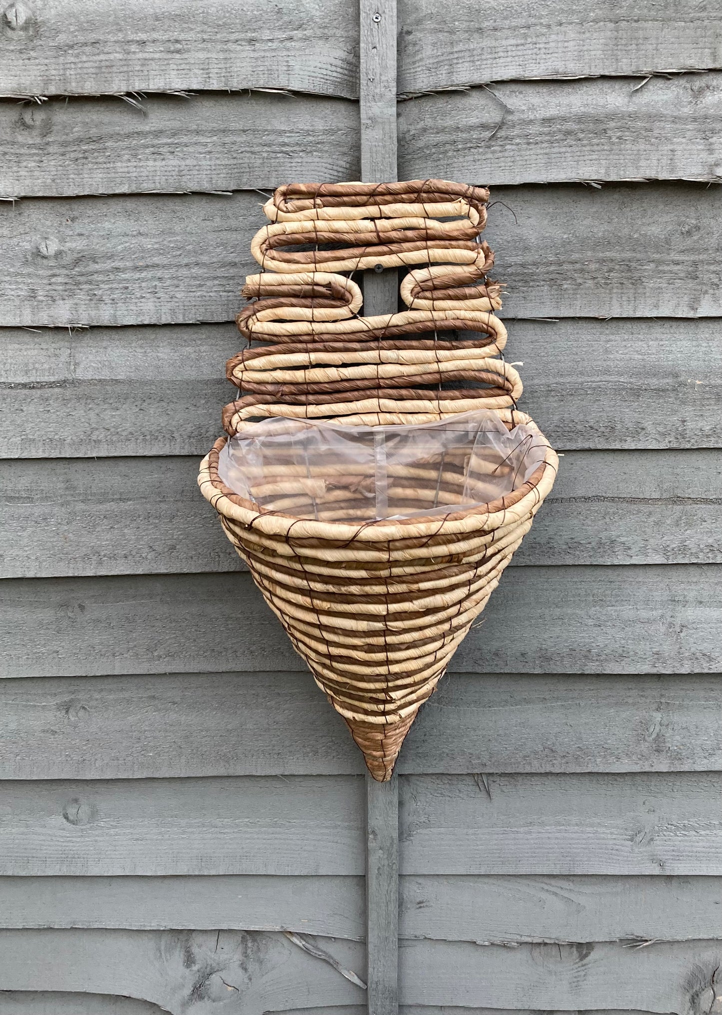 12" Wall Banana Leaf Cone Baskets