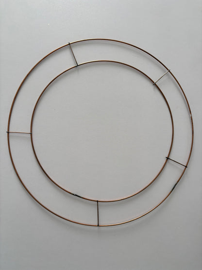 Copper-Toned Wire Wreath Frame Ring 35cm