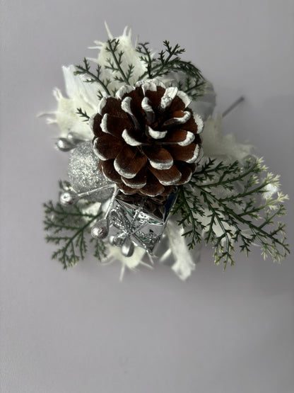 Silver Snowy Pick