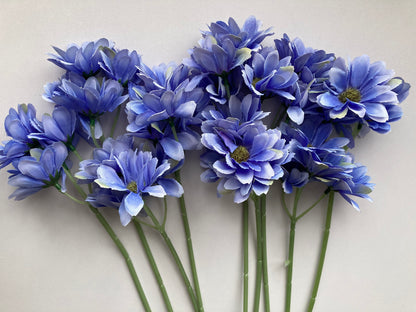 Blue/Lilac Large Gerbera Bunch