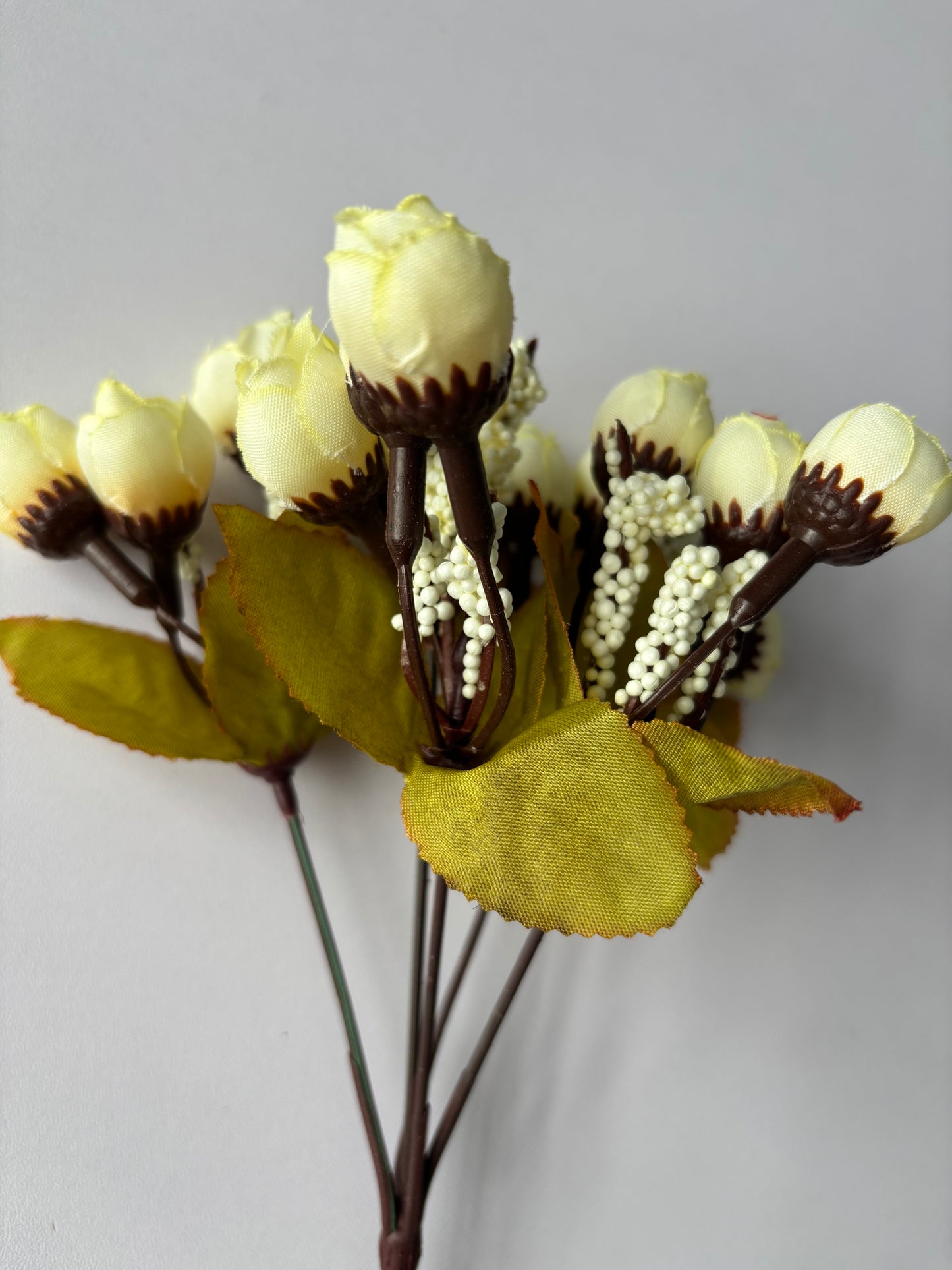 Ivory Rosebud Bunch