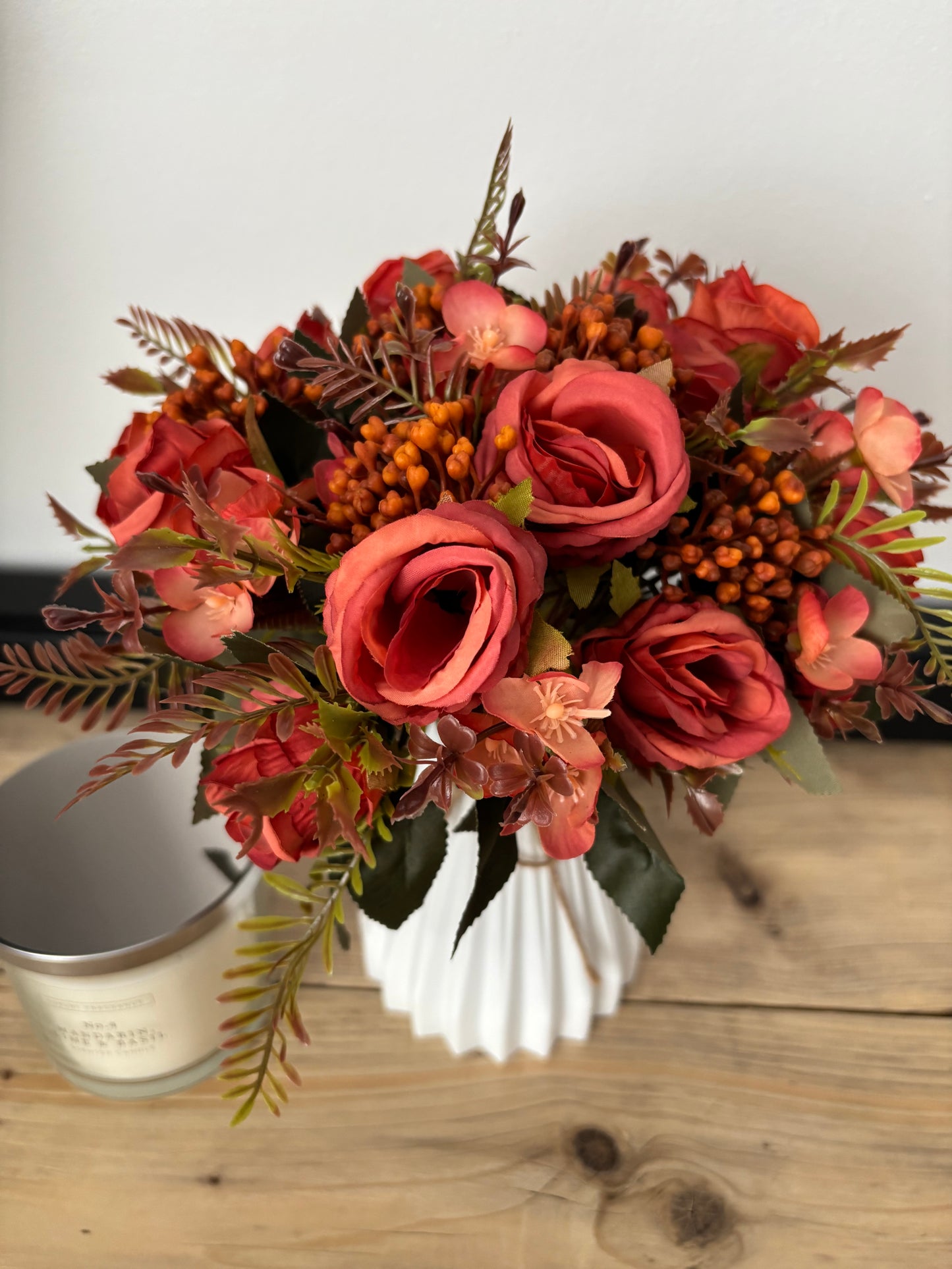 Terracotta Rosebud & Hydrangea Bunch