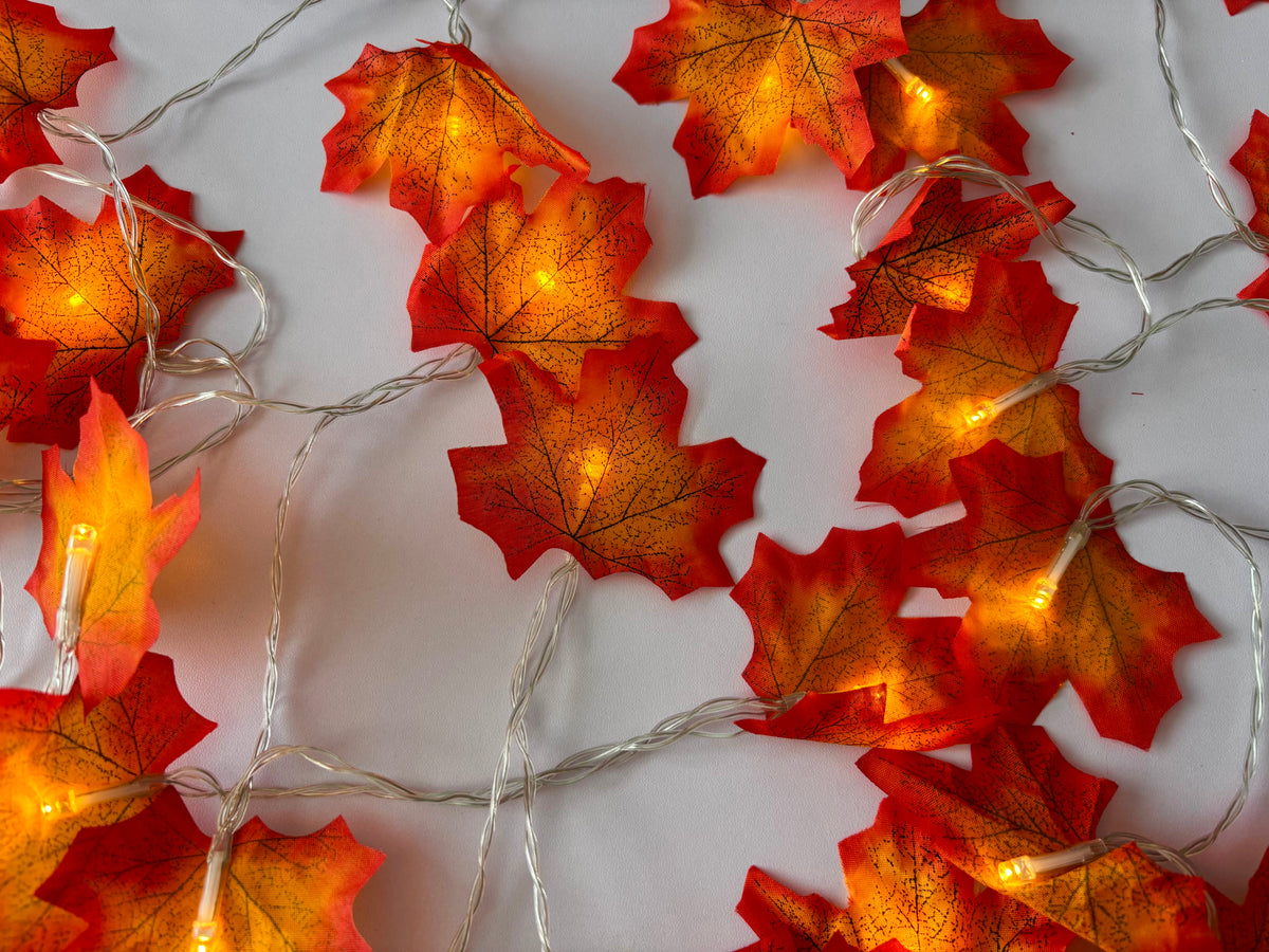 Maple Leaf Light Garland