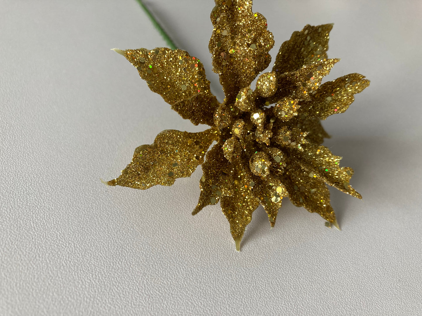 Small Gold Glitter Poinsettia