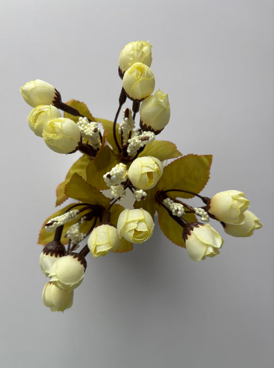 Ivory Rosebud Bunch