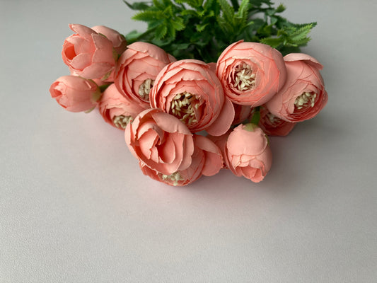 Mini Pink Ranunculus Bunch