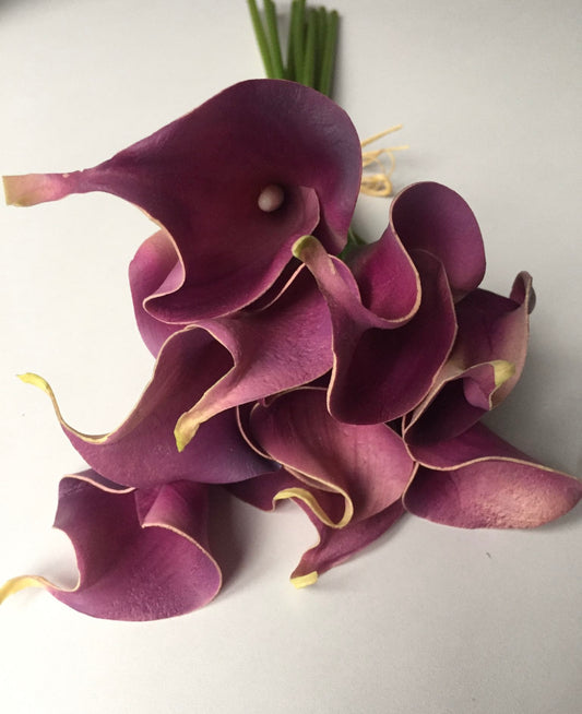 9 Bunch Purple Calla Lily